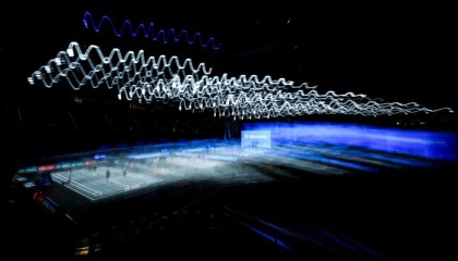 开云官方-多名种子选手止步全英赛首轮，反而是最不被看好的项目成功突围|男单|石宇奇|国羽|拉克什亚|李诗沣_新浪新闻