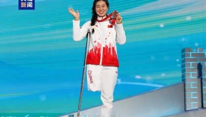 开云体育-刘思彤、纪立家担任米兰冬残奥会开幕式中国体育代表团旗手|回转|AC米兰|铜牌|北京|单板滑雪_新浪新闻