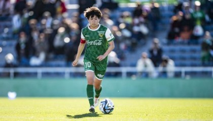 开云体育-女版中田英寿！日本大学生国脚退役：足球不爱了